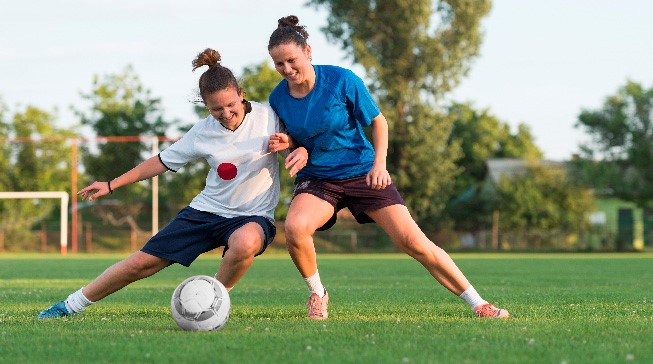 足球同样具 足球同样具